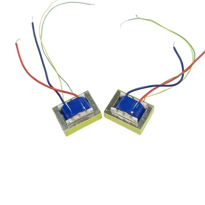 Microfone dinâmico de áudio de pequena e alta qualidade